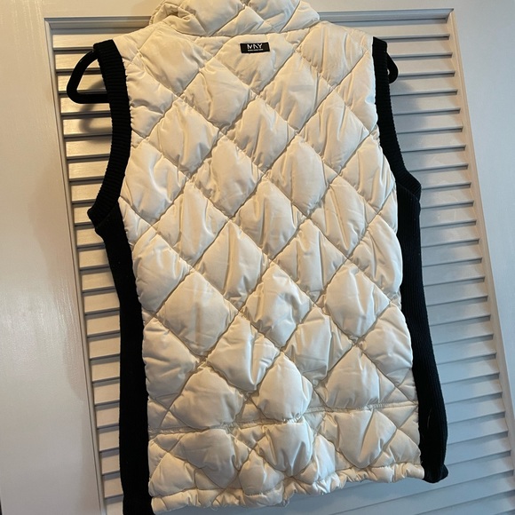 Marc New York white puff vest - Picture 3 of 4